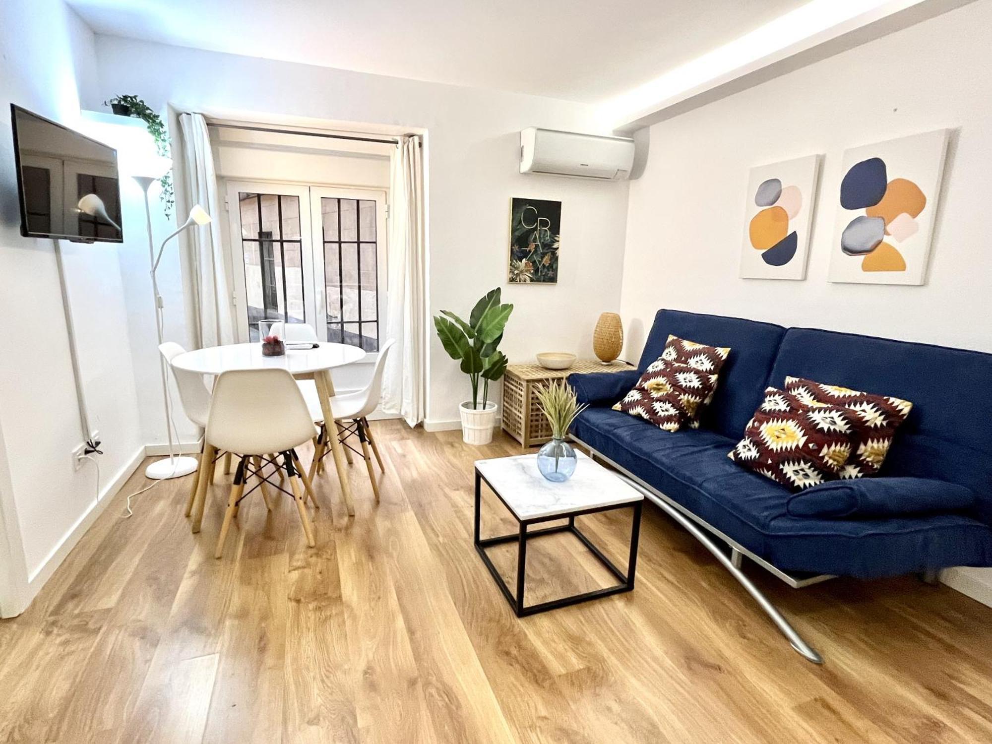 Dplace To Be - Exclusive Apartments In Historic Center Мадрид Номер фото